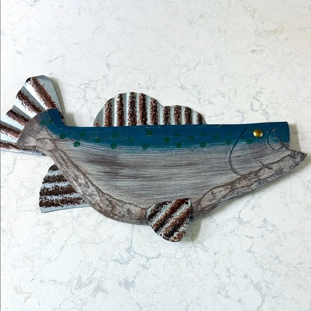 Rustic Wood & Corrugated Metal Fish Wall Decor